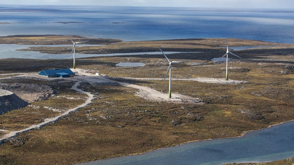 Coastal wind turbines