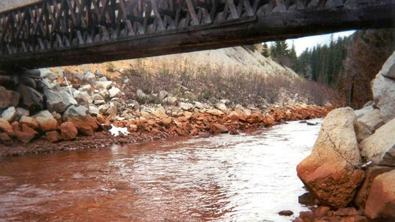 Railroad Creek at the Holden site in 2010, prior to remediation.