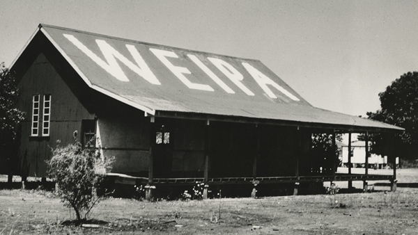 Early Weipa operations