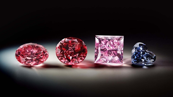 Pink, red and blue diamonds from the iconic Pink Diamond Tender