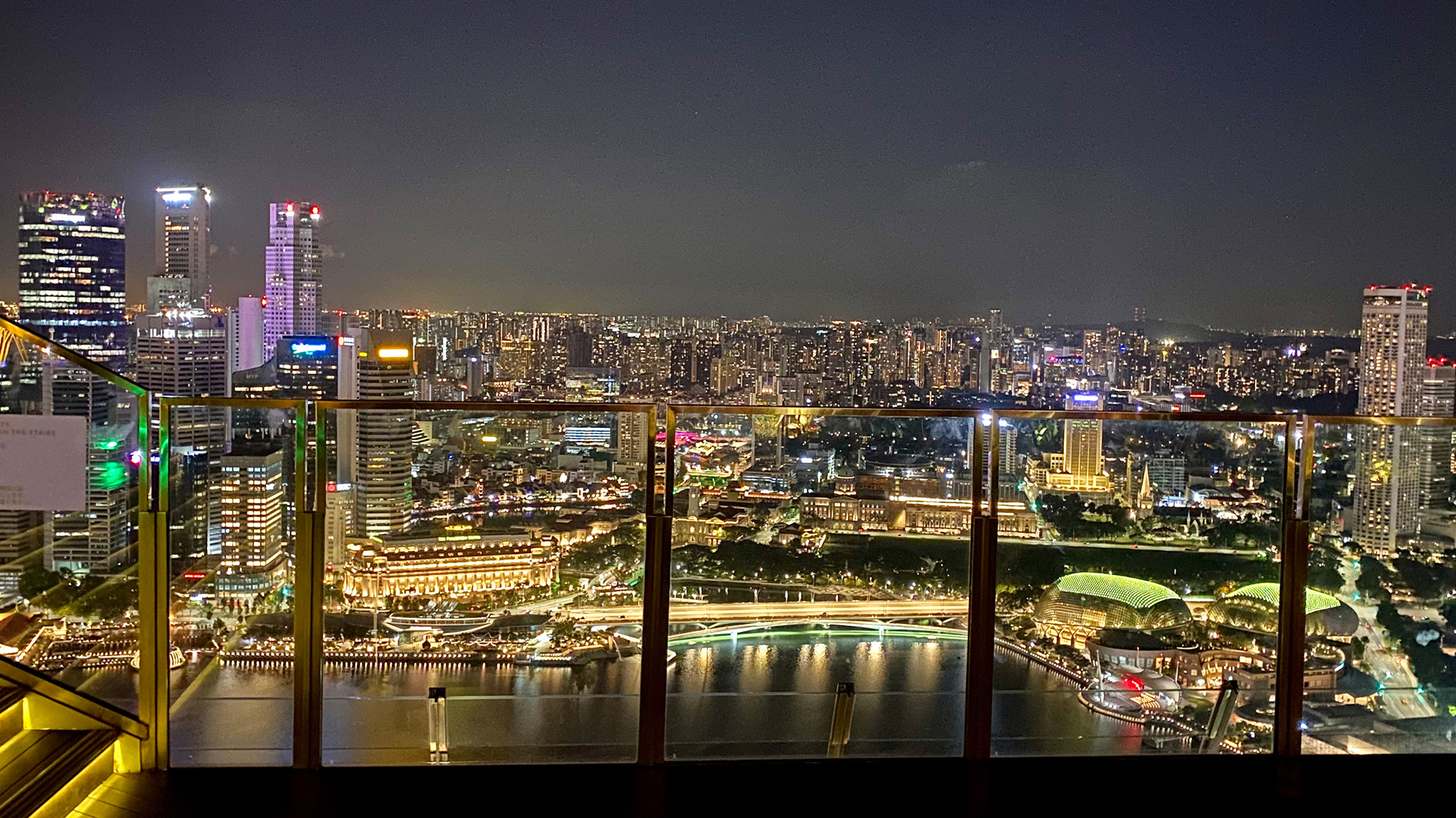 The vibrant Singapore skyline
